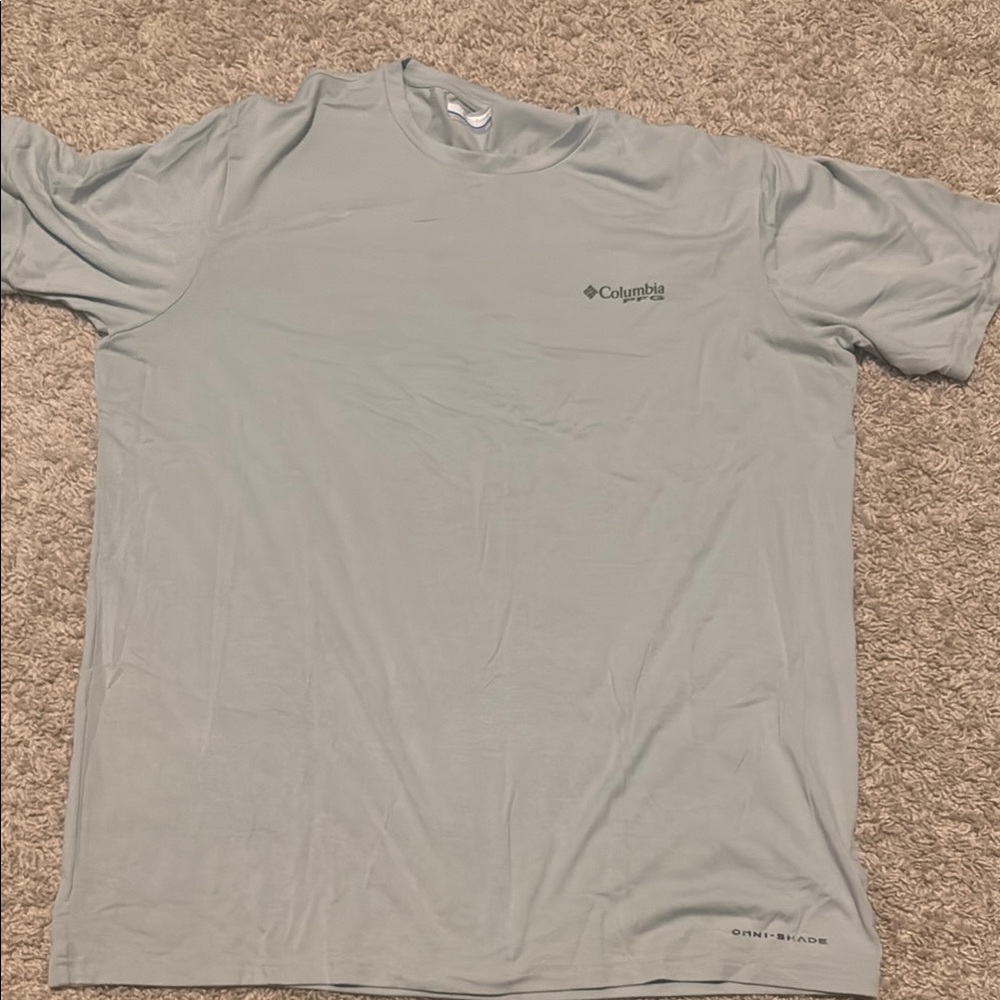 Columbia Short Sleeve PFG Fish Flag shirt Medium